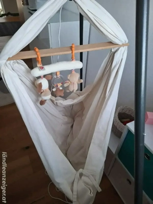 Federwiege mit Motor 