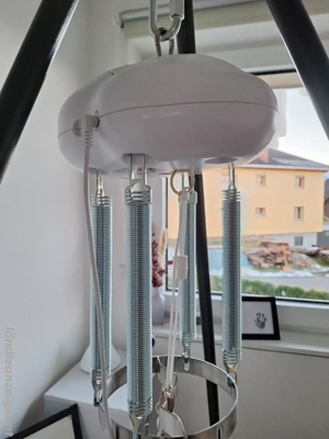 Federwiege mit Motor  Bild 3