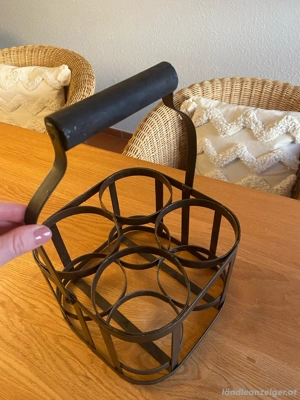 Flaschenhalter aus Eisen mit Henkel