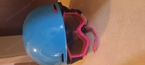 Schihelm Giro mit Brille Bild 2