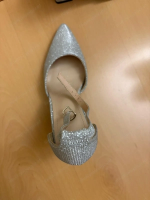 Ballkleider und Schuhe neu Bild 8