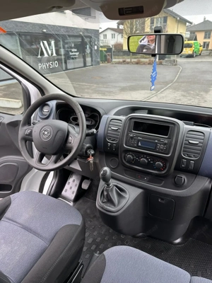 Opel Vivaro B Bild 3