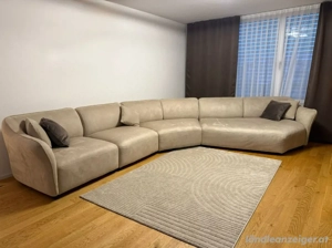Großes Designer-Sofa mit Zustellung