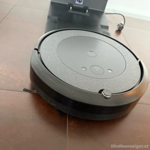 Staubsauger-Robotor  Bild 2