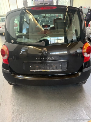 Renault Modus Tüv neu zahnriemen gewechselt ideales Winterauto  Bild 4