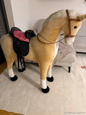 Spielpferd mit geräuschen  Bild 4