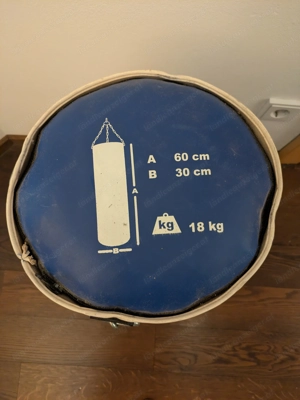 Boxsack 18 kg  blau  mit Kette zum Aufhängen Bild 2