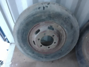 Anhängerreifen Bild 3