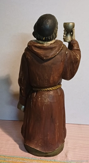 Mönch mit Krug und Weinglas Bild 3