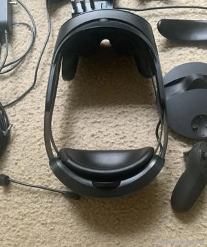 Meta Quest Pro Headset Bild 2