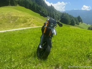 Rieju MRT Black Racing - Limited Edition Bild 6