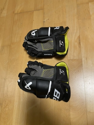 Hockey Ausrüstung Set Marke Bauer - Schienbeinschoner Handschuhe Ellenbogenschutz Schulter- Rückensc Bild 9