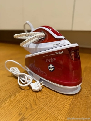Tefal Dampfbügelstation SV6111 Bild 3