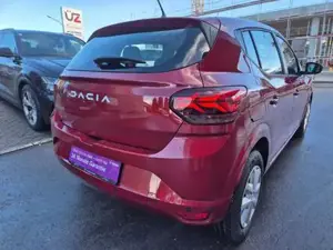 Dacia Sandero Bild 11