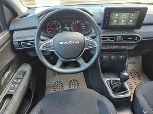 Dacia Sandero Bild 18