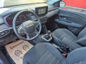 Dacia Sandero Bild 14