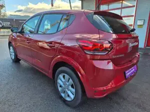 Dacia Sandero Bild 7