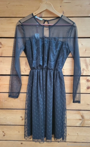 Schwarzes Kleid Bild 2