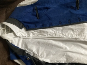 Langarmiges Hemd von Takko Größe S(170)passend dazu Gillet Bild 2