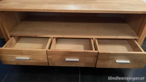 Fernsehkomode  Bild 2