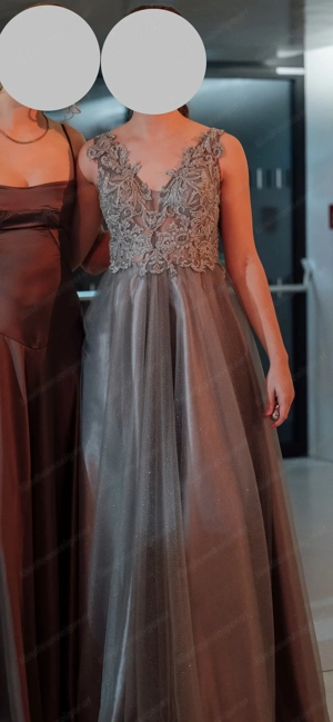 Ballkleid mit Kleidersack Bild 3