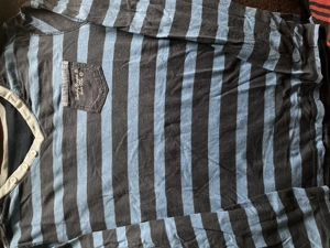 Langarmigen Shirt gebraucht  Größe 146