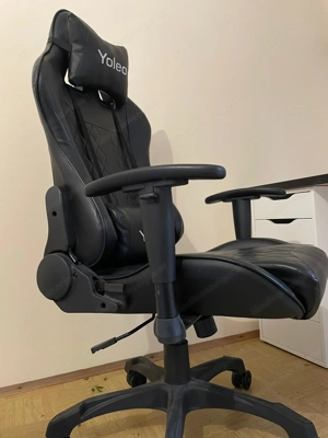 Gaming Stuhl in sehr gutem Zustand Bild 2