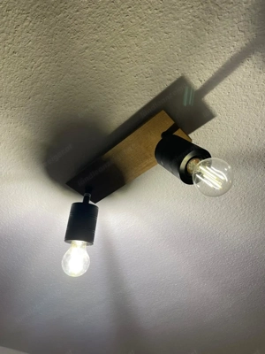 Deckenlampe mit dimmbaren Glühbirnen Bild 2