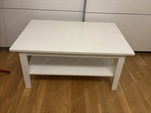 weißer Couchtisch 