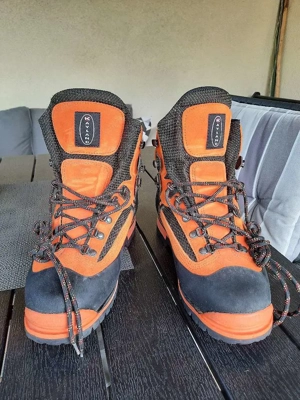 Bergschuhe KAYLAND Profi der Marke Kayland