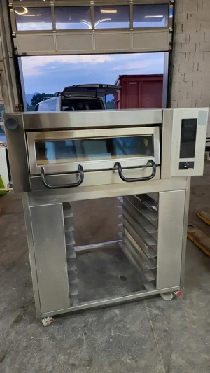Gastro Pizzaofen GGM POP434E mit Untergestell   Ideal für Profis