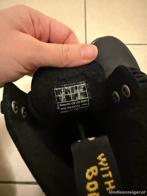 Dr. Martens  Bild 4
