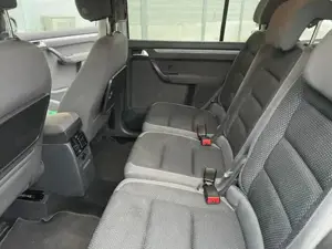 Zu Verkaufen Vw Touran Bild 4