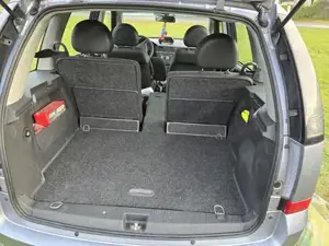 Opel Meriva Bild 6