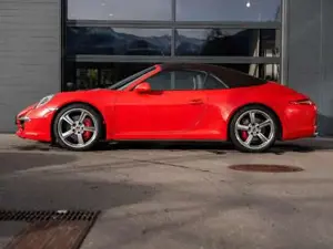Porsche 911 Bild 2