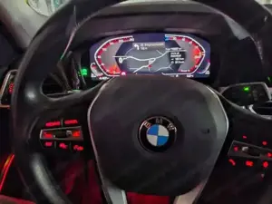 BMW 320 x - Drive - Touring - Sport Bild 10