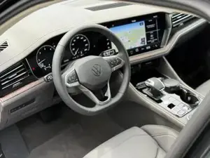 VW Touareg  Bild 9