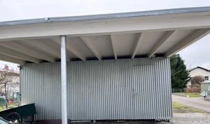 Carport mit Fahrradraum