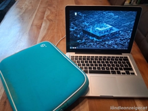 Mac Book Pro Late 2010 Bild 2