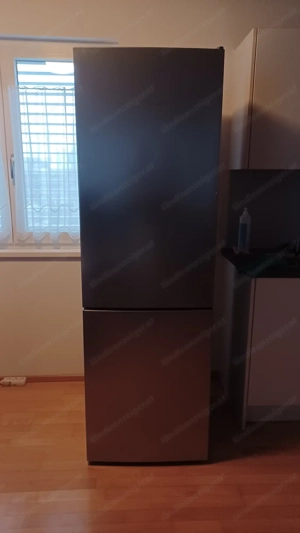 Kühl- und Gefrierkombination