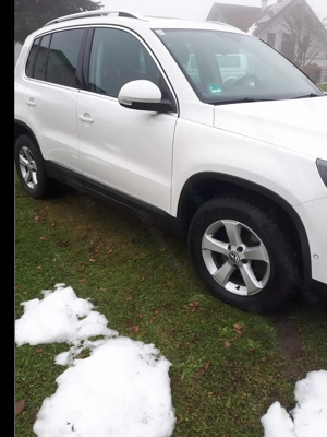 VW TiguanSky TDi 4 Motion DSG Getriebe 157000KM Bild 2