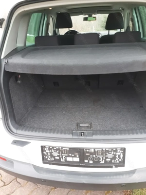 VW TiguanSky TDi 4 Motion DSG Getriebe 157000KM Bild 6