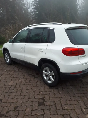 VW TiguanSky TDi 4 Motion DSG Getriebe 157000KM Bild 8