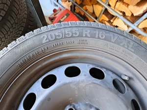 VW Caddy 4 Stk Sommerreifen 16 Zoll auf Stahlfelge mit Abdeckung und 4 Winterräder 15 zoll auf Stahl Bild 2