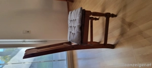 Massivholztisch 120x120cm mit Stühlen Bild 3