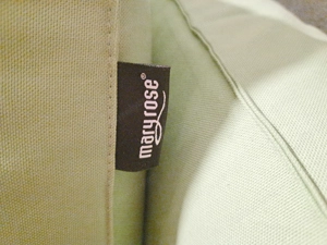 2 Sitzkissen mit grüner Hülle Bild 3