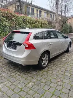 VOLVO V 60 D2 Kinetic 2017 Bild 7