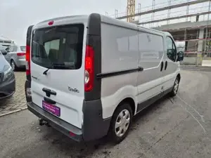 Renault Trafic Bild 12