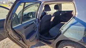 VW Golf 6 Comfortline 2.0 TDI 4Motion Bild 4