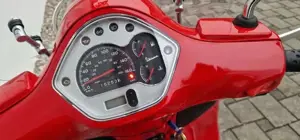 Vespa GTS 300 Super Roller   Scooter Bild 8